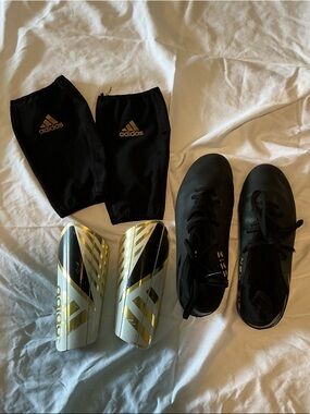 adidas Nemesis Black Soccer Cleats with Gold Accents men’s size 7